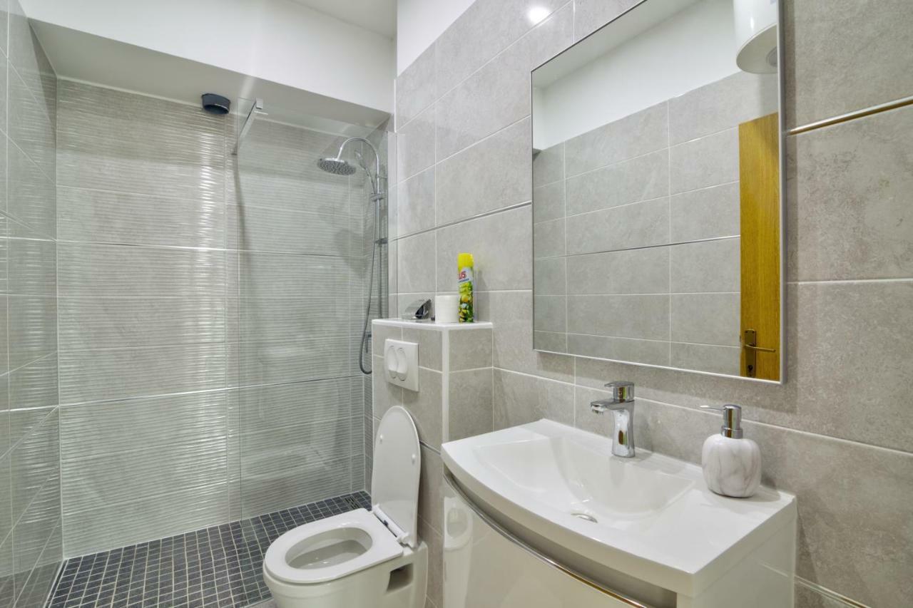 Apartment Toni Senj  Bagian luar foto